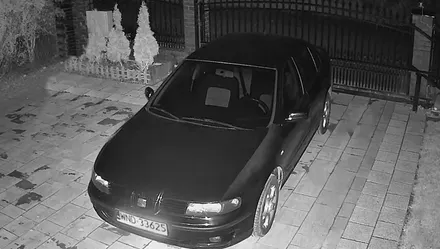 Zestaw 4 Kamer Kopułkowych Zewnętrznych Obrotowych NVR WiFi ORLLO TZ7